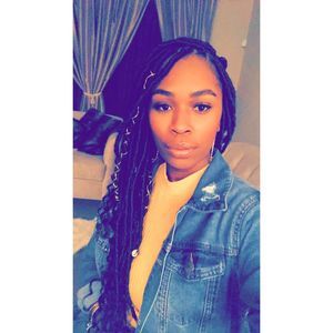 Meet your Posher, Ashley